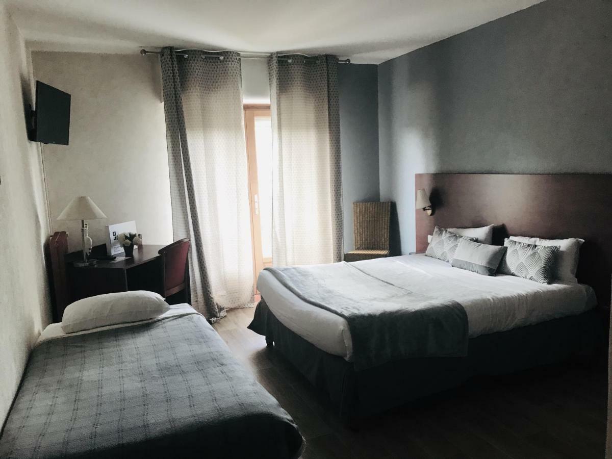 Hotel Au Feu De Bois Amou Esterno foto